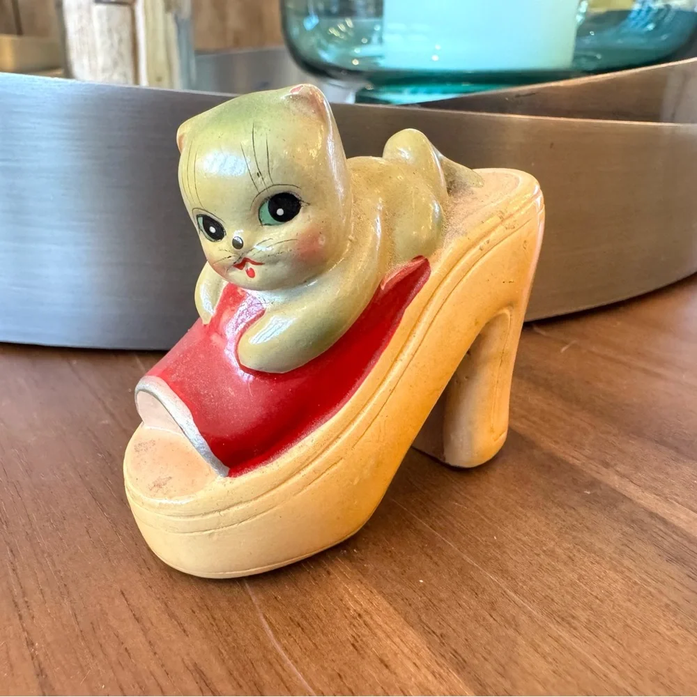 Vintage Cat on a Shoe Pencil Sharpener